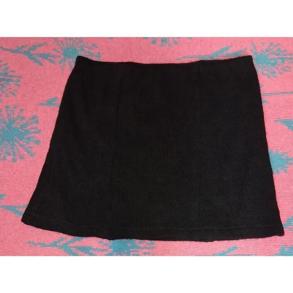 Nanette lepore womens small black mini skirt stretch knit fine wool blend